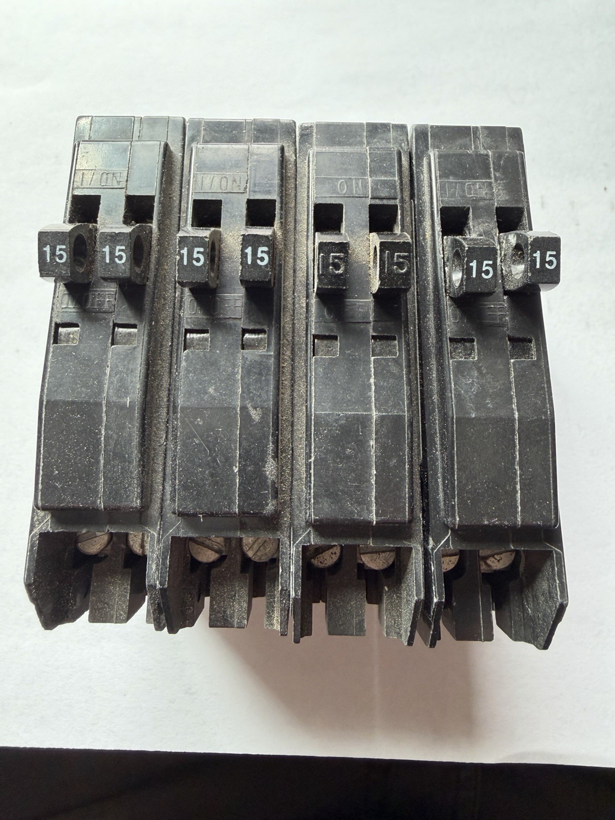 Lot of 4 Square D QOT2020 Tandem Circuit Breaker 20 Amp Single Pole QO 120/240V