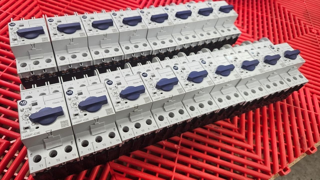 Allen-Bradley 140MT-C3E-B40 Motor Protector Circuit Breaker 2.5 – 4A Trip