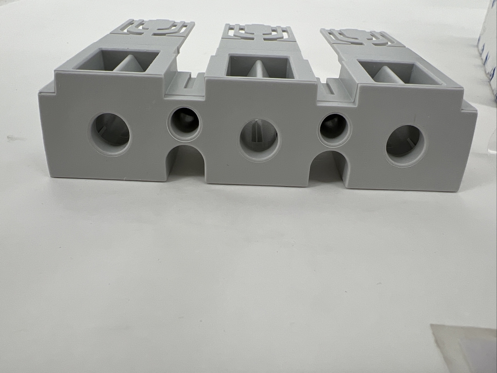 Eaton NZM2-XKSFA Terminal Cover, Knockout, 3 Pole, Moeller Series, 10464032W21