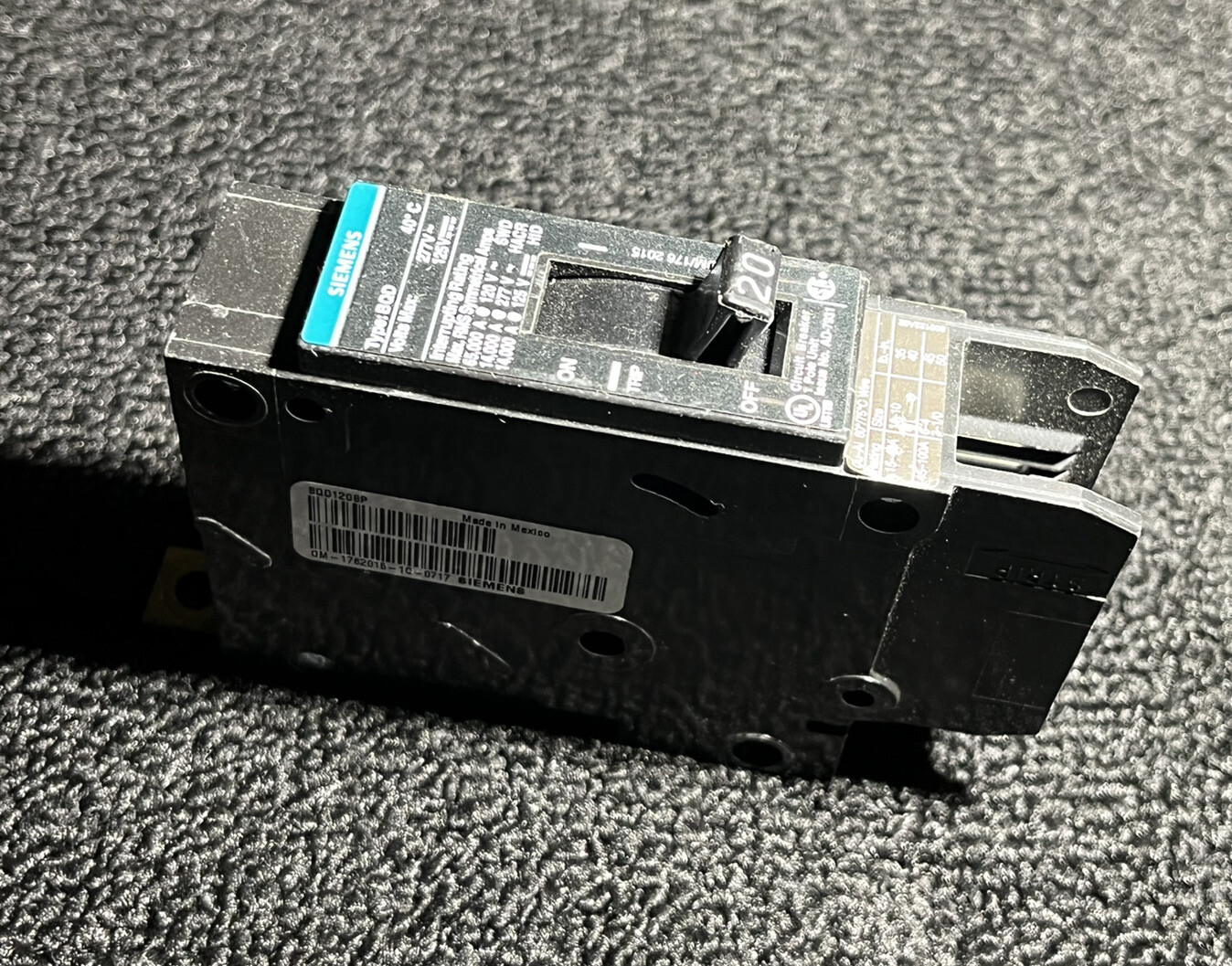 Siemens BQD120 Circuit Breaker