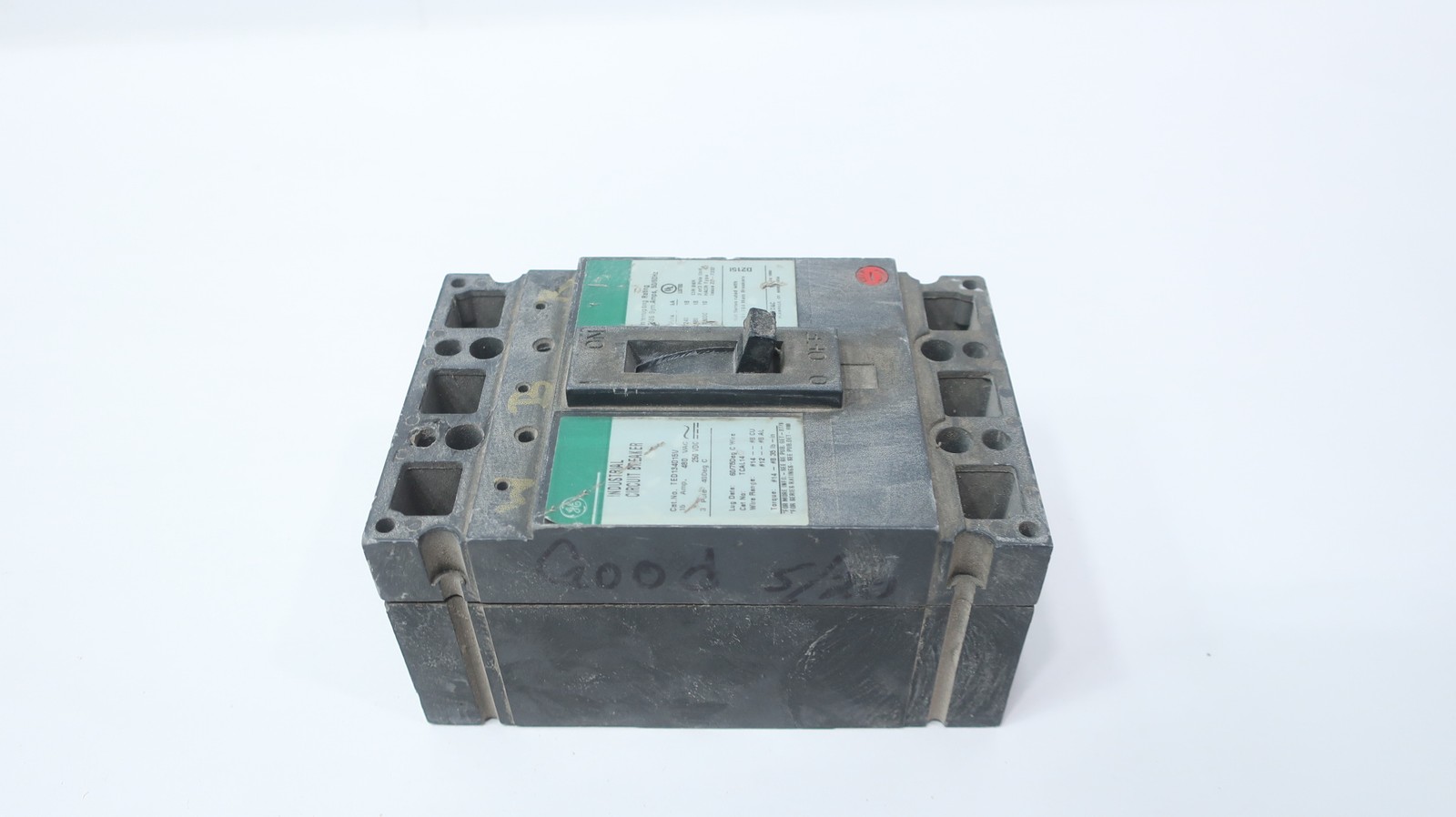 General Electric Ge TED134015V Industrial Circuit Breaker 15a 480v-ac 3p