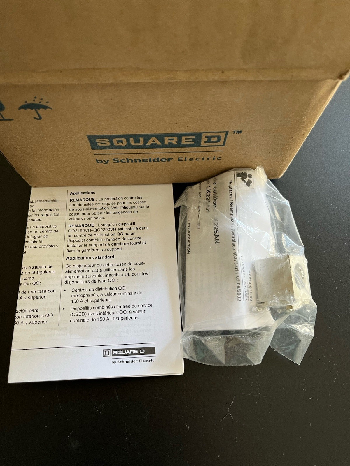 New Square D QO2200 Plug-on Circuit Breaker 200 Amp 2 Pole 120/240V 50/60 Hz