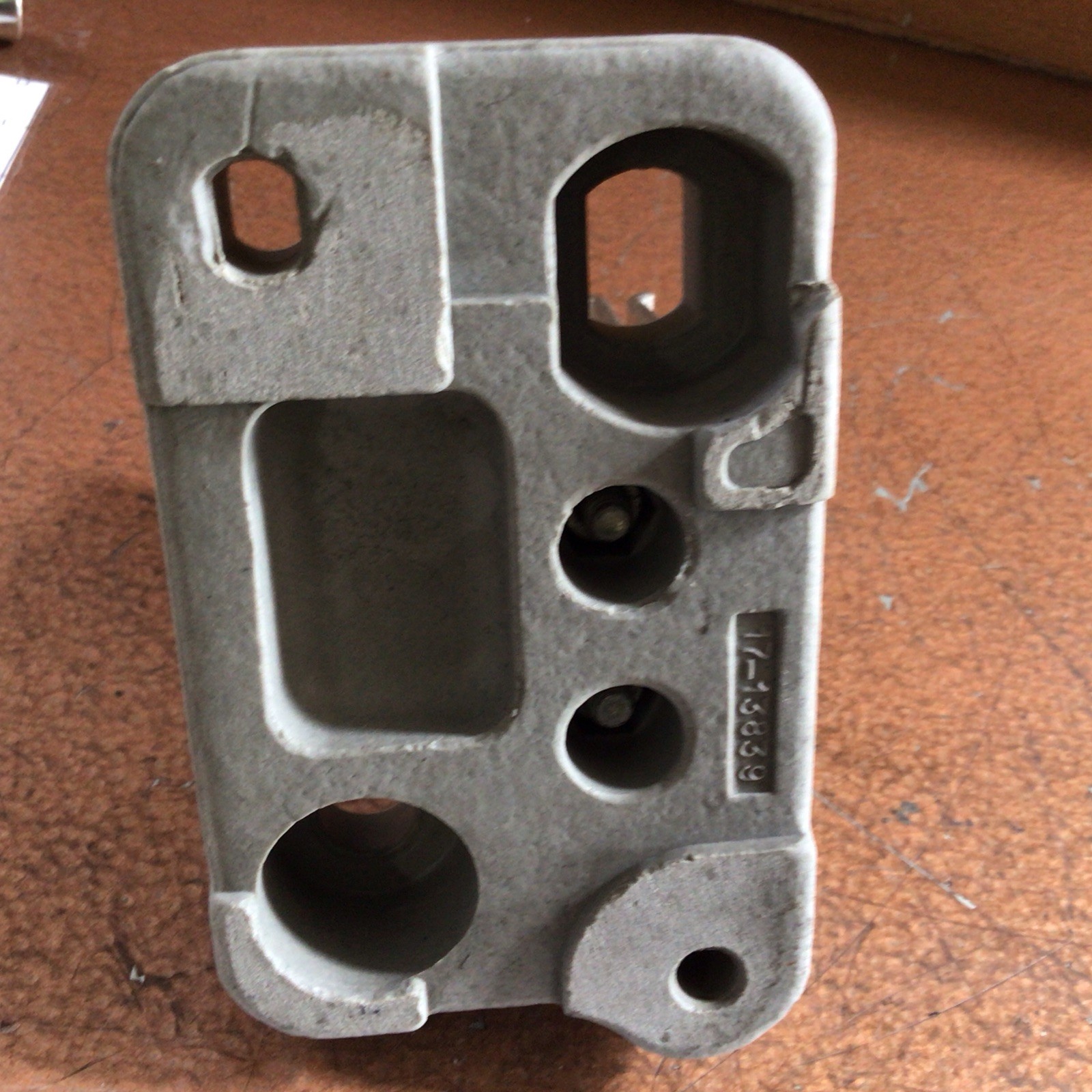 Unbranded 600 Amp Fuse Holder
