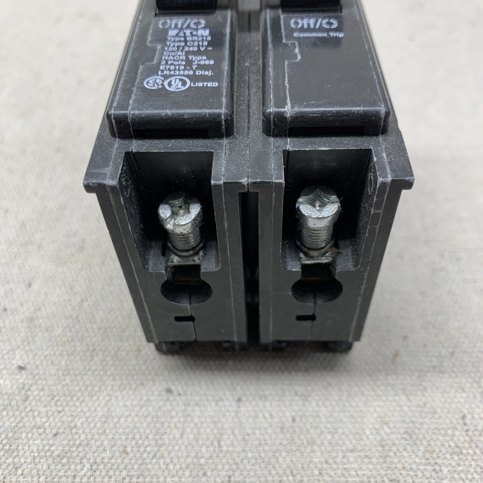 Eaton BR 15 Amp 120/240 Volts 2-Pole Circuit Breaker (BR215) *FREE SHIPPING*