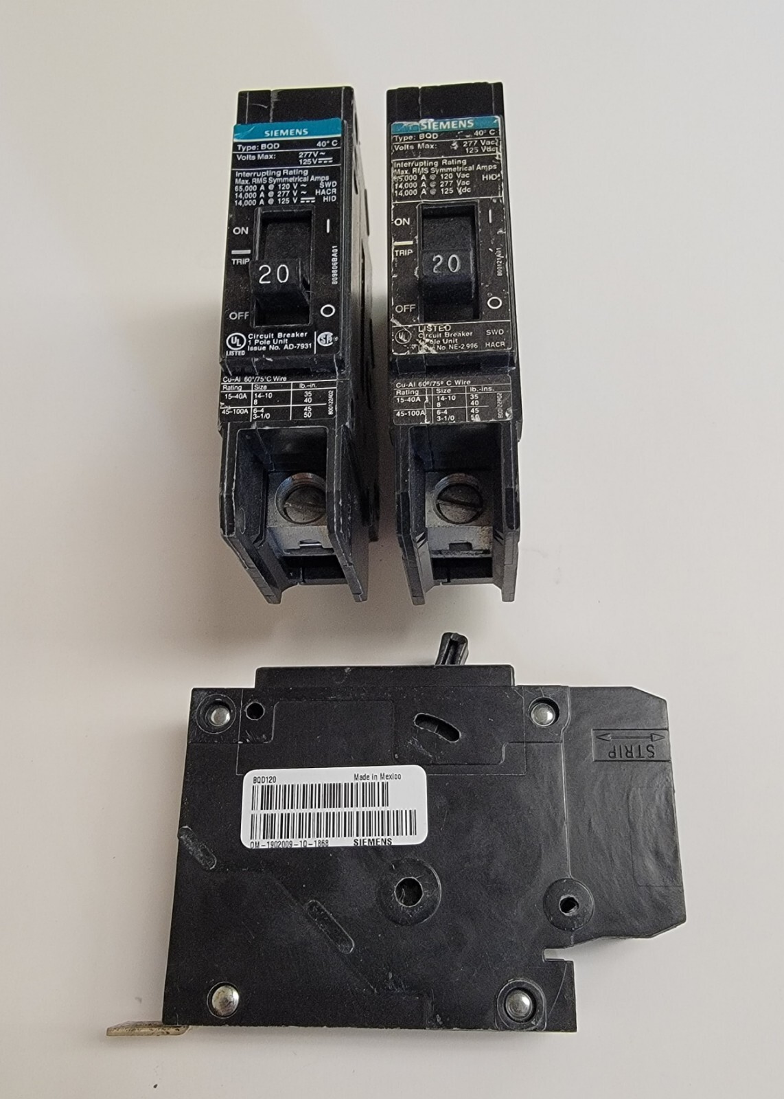 SIEMENS CIRCUIT BREAKER BQD120. 20AMP, 1 POLE. LOT OF 3.