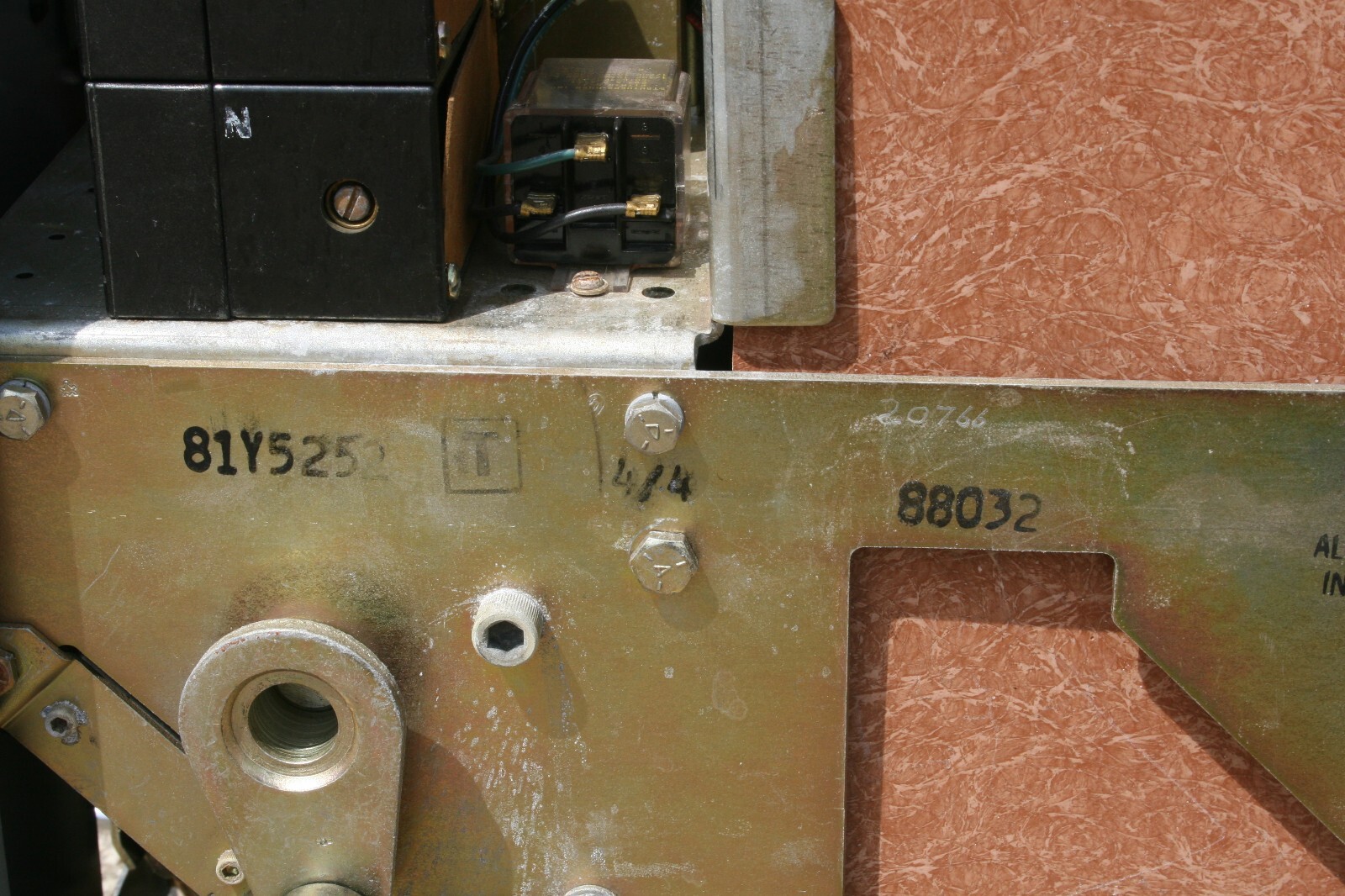 Westinghouse Low-Voltage AC Power Circuit Breaker DS-416 1600 Amp.Frame 800RCC
