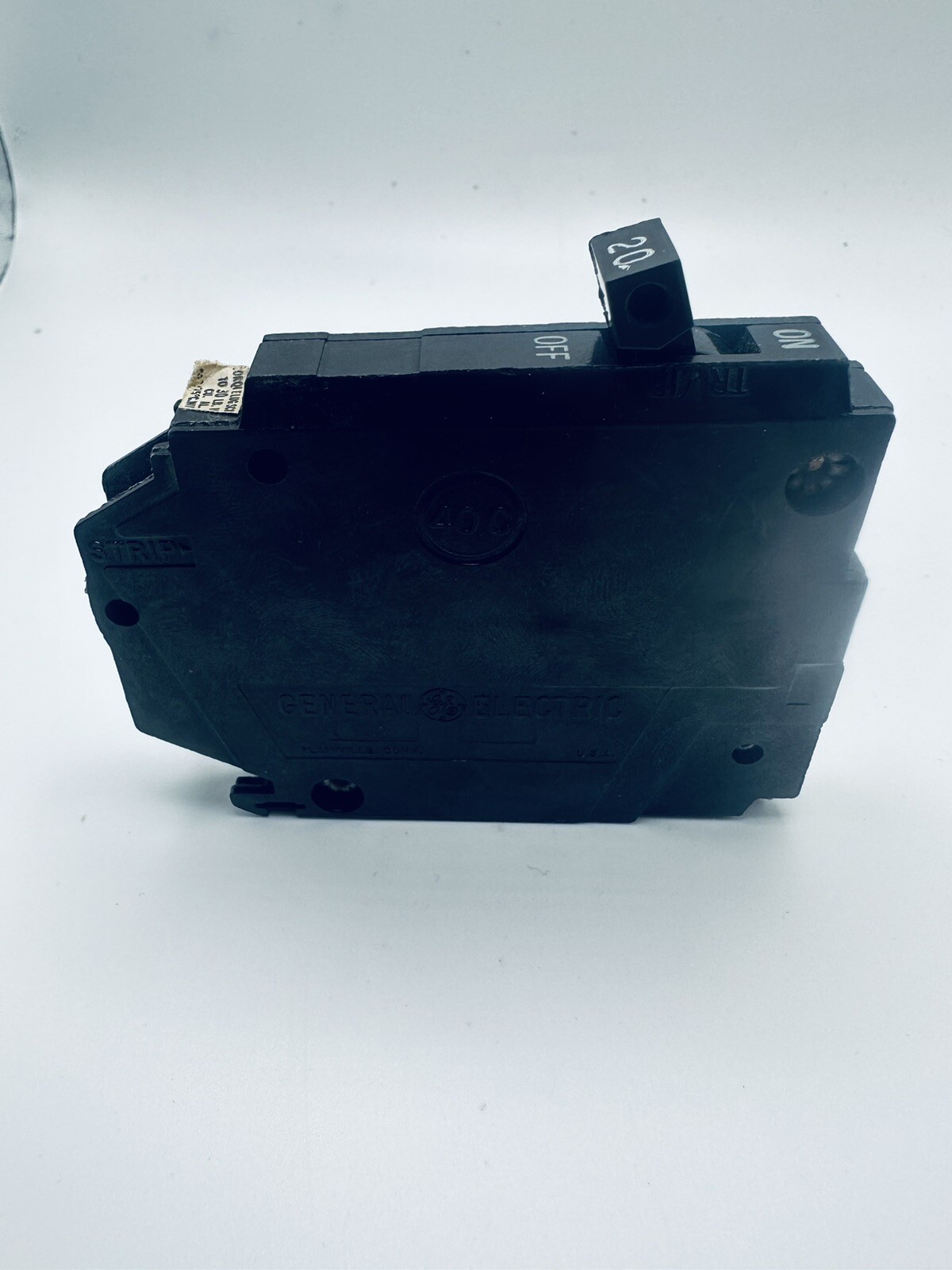 General Electric THQP120, 1-Pole 20-Amp Thin Series Circuit good