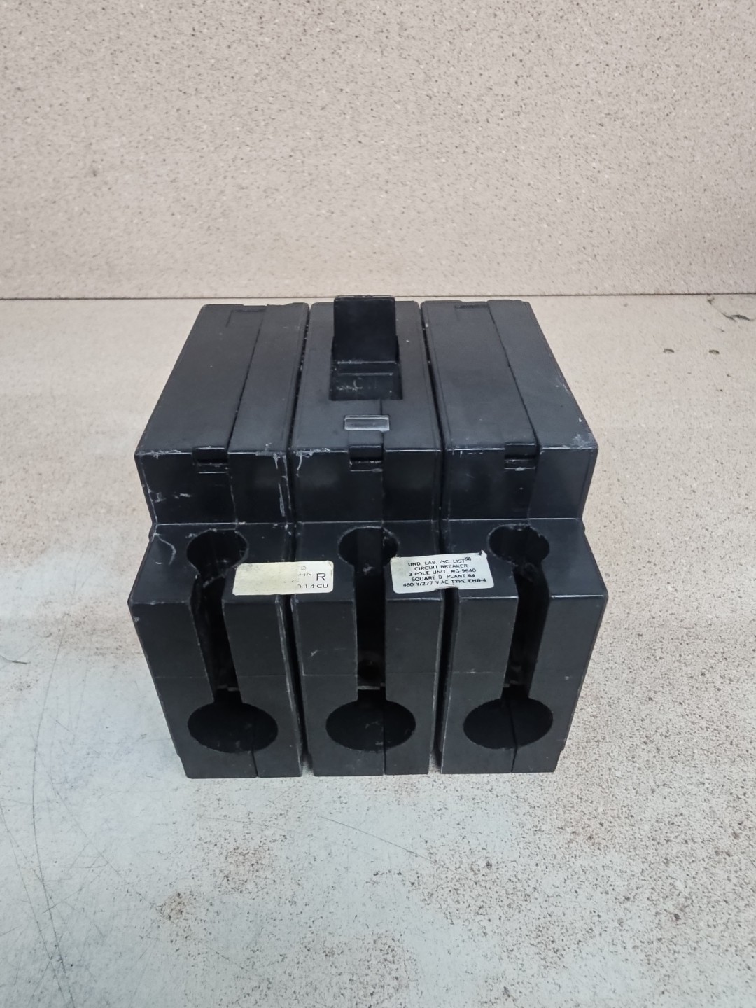 Square D EHB34020 3 Pole 20 Amp 480 277V AC Bolt On Circuit Breaker SEE PICS
