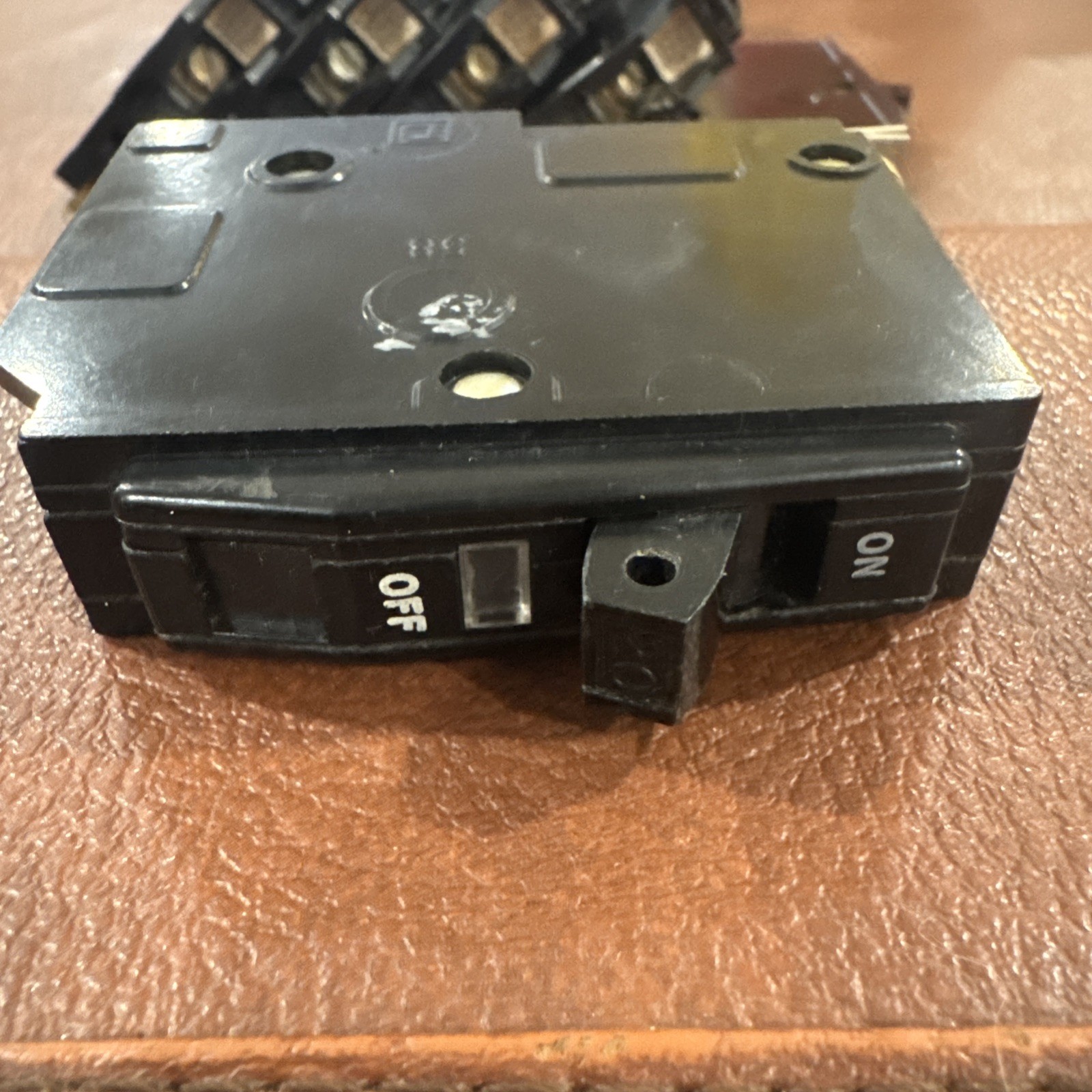 LOT OF 12 Square D QOB120 Circuit Breaker 20A 1P 120/240V QOB QOB-120 20 Amp 1P