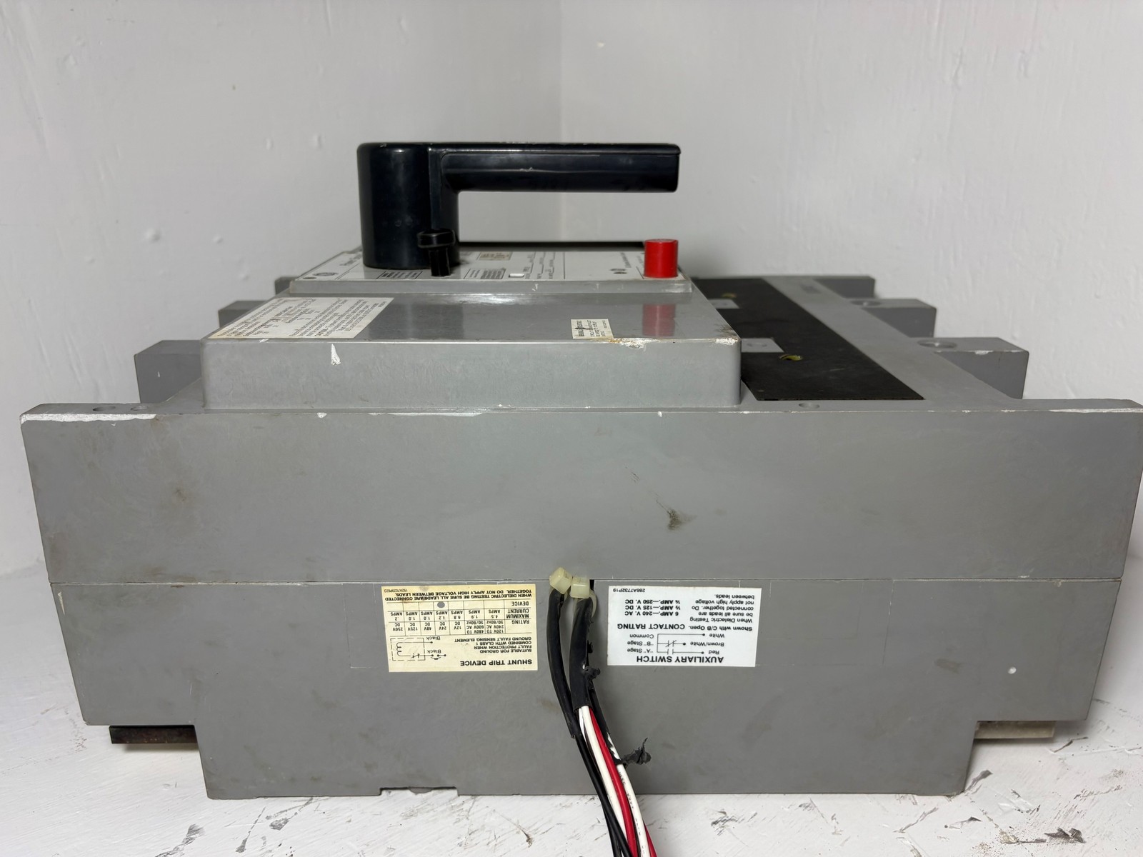 GE TPMM5612 1200A Power Break Circuit Breaker 600V 3P 1200 Amp General Electric