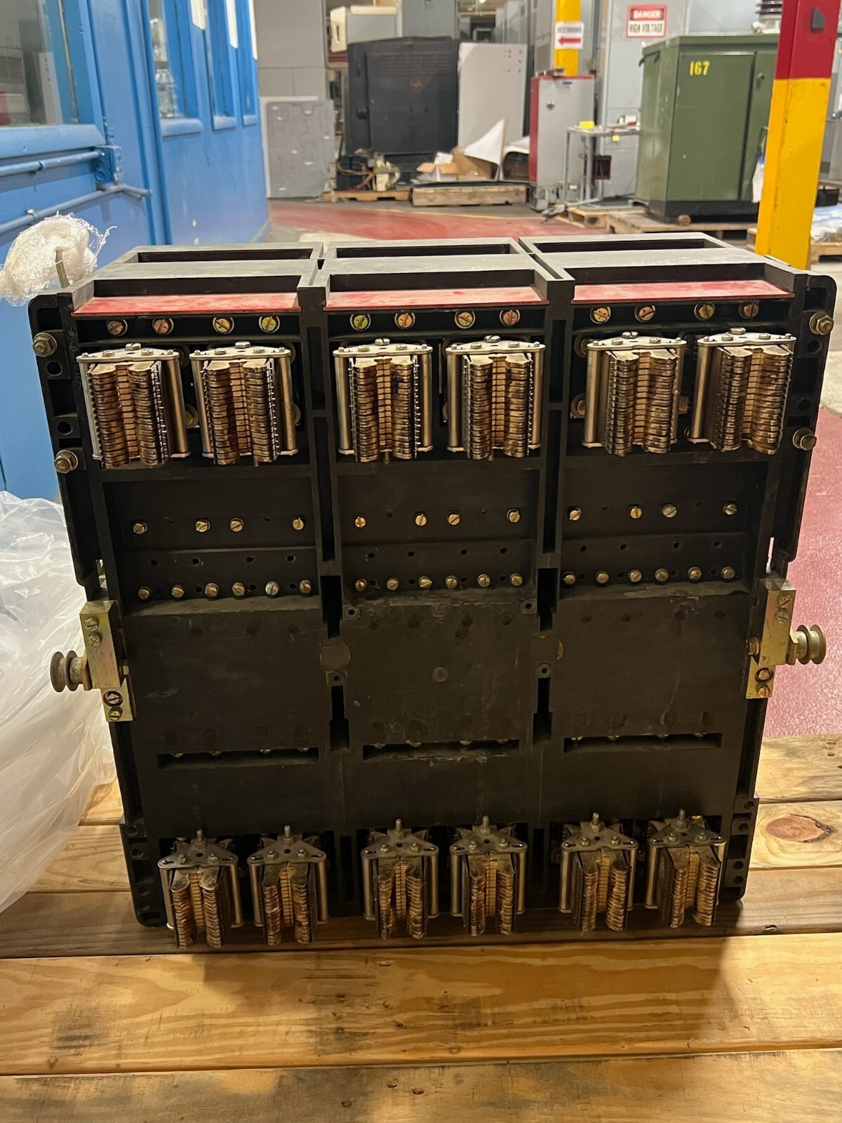 Westinghouse SPB-100 Circuit Breaker (E/O,D/O) ~ 4000 Amp – Special Frame L@@K