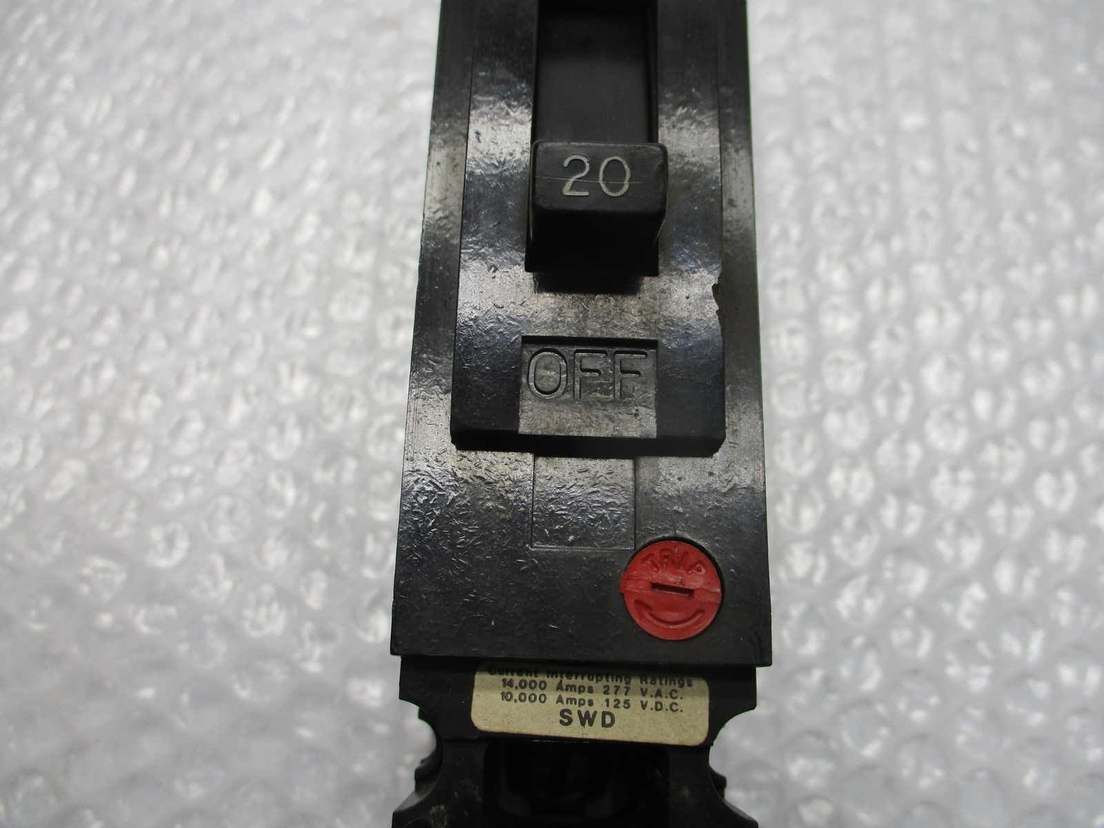 GENERAL ELECTRIC TED113020 BREAKER 1POLE 20AMP NSNP