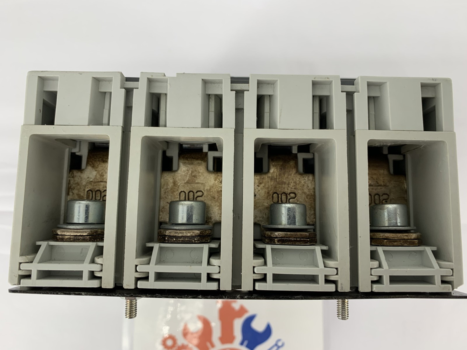 ABB SACE Tmax T3N T3N200TW 200A 4P 690VAC Molded Case Circuit Breaker
