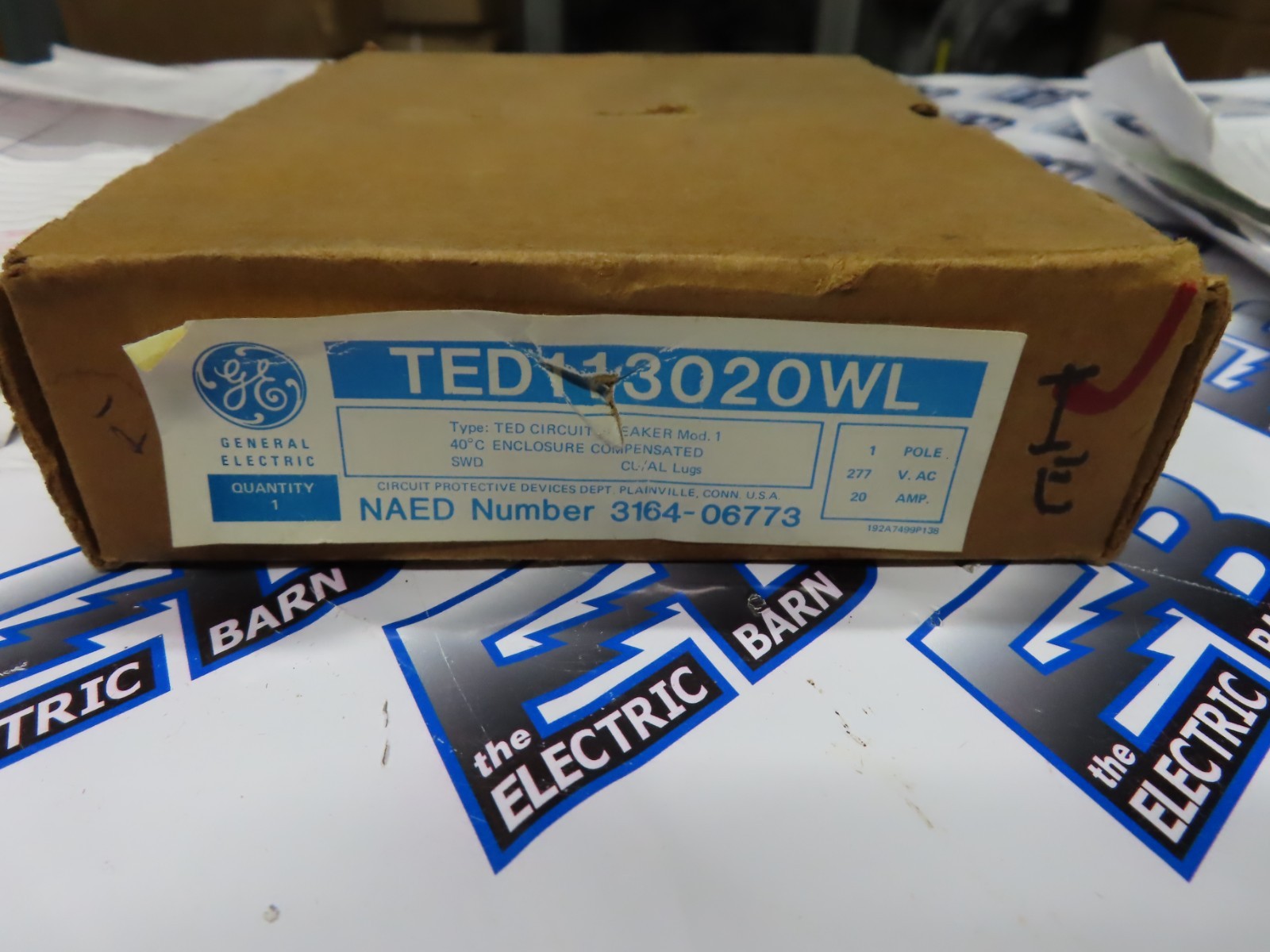 GE TED113020WL Circuit Breaker 20 Amp 277 Volt 1 Pole Black Bolt On 14K -NEW-B