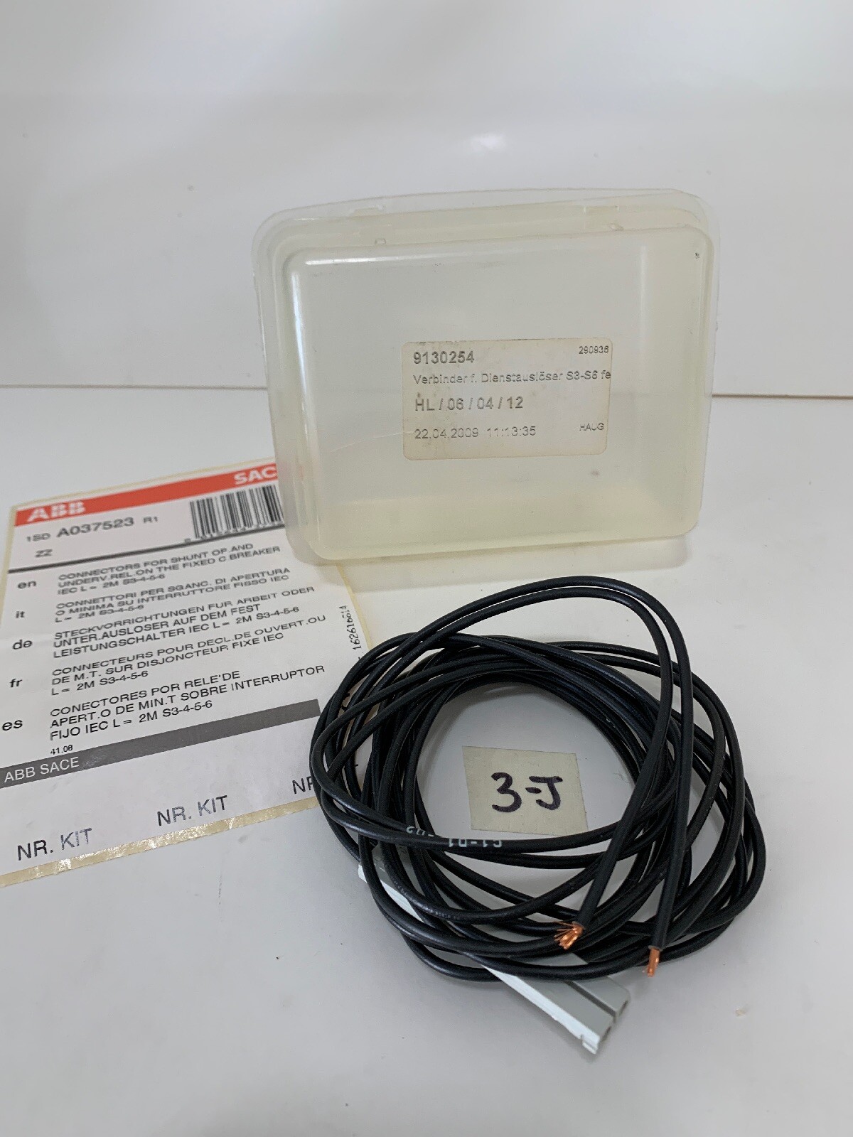 ABB Connectors For Shunt Operator And Undervoltage Relay Fixed Breaker A037523