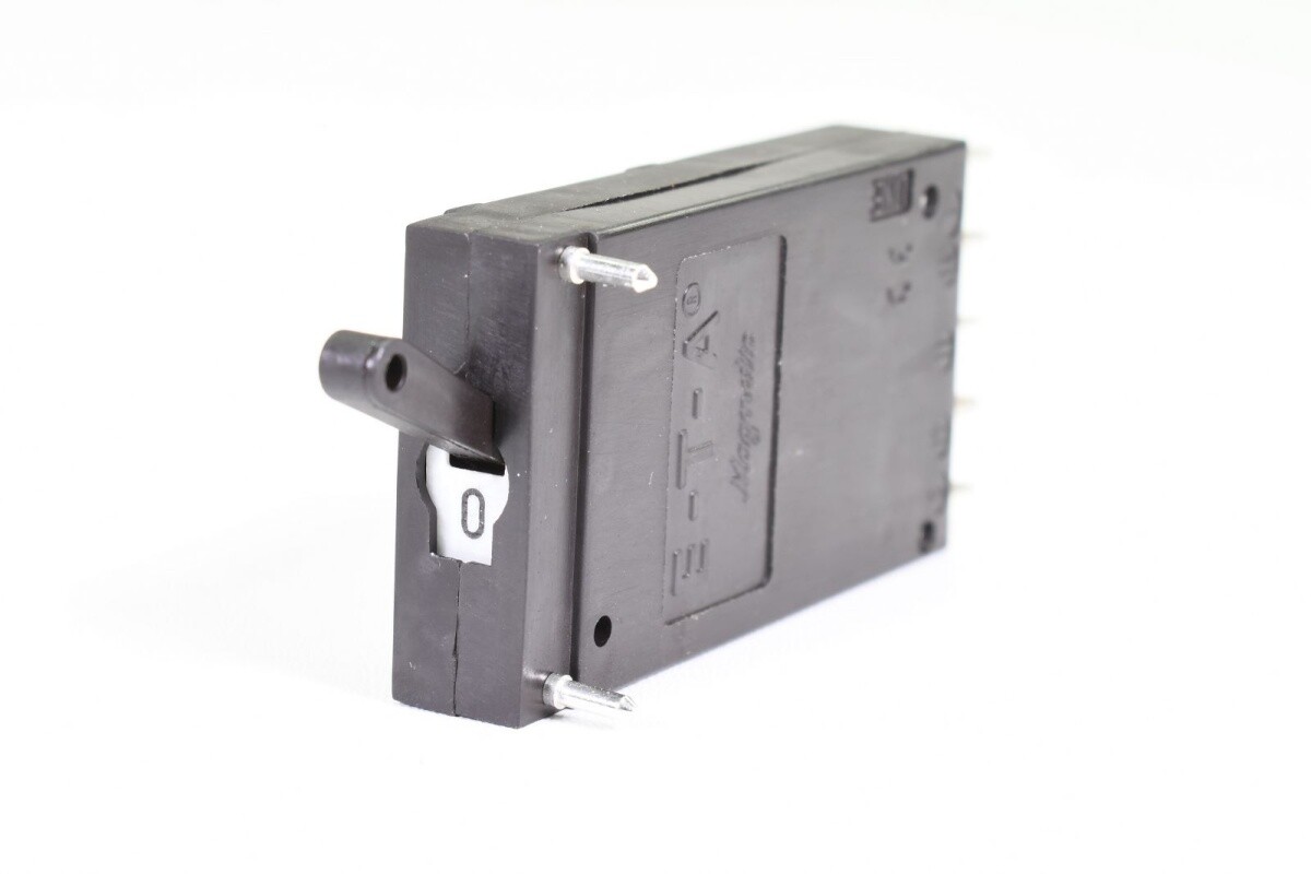 E-T-A 2215-L210-P1M1-S11-10A, Thermal-magnetic circuit breaker