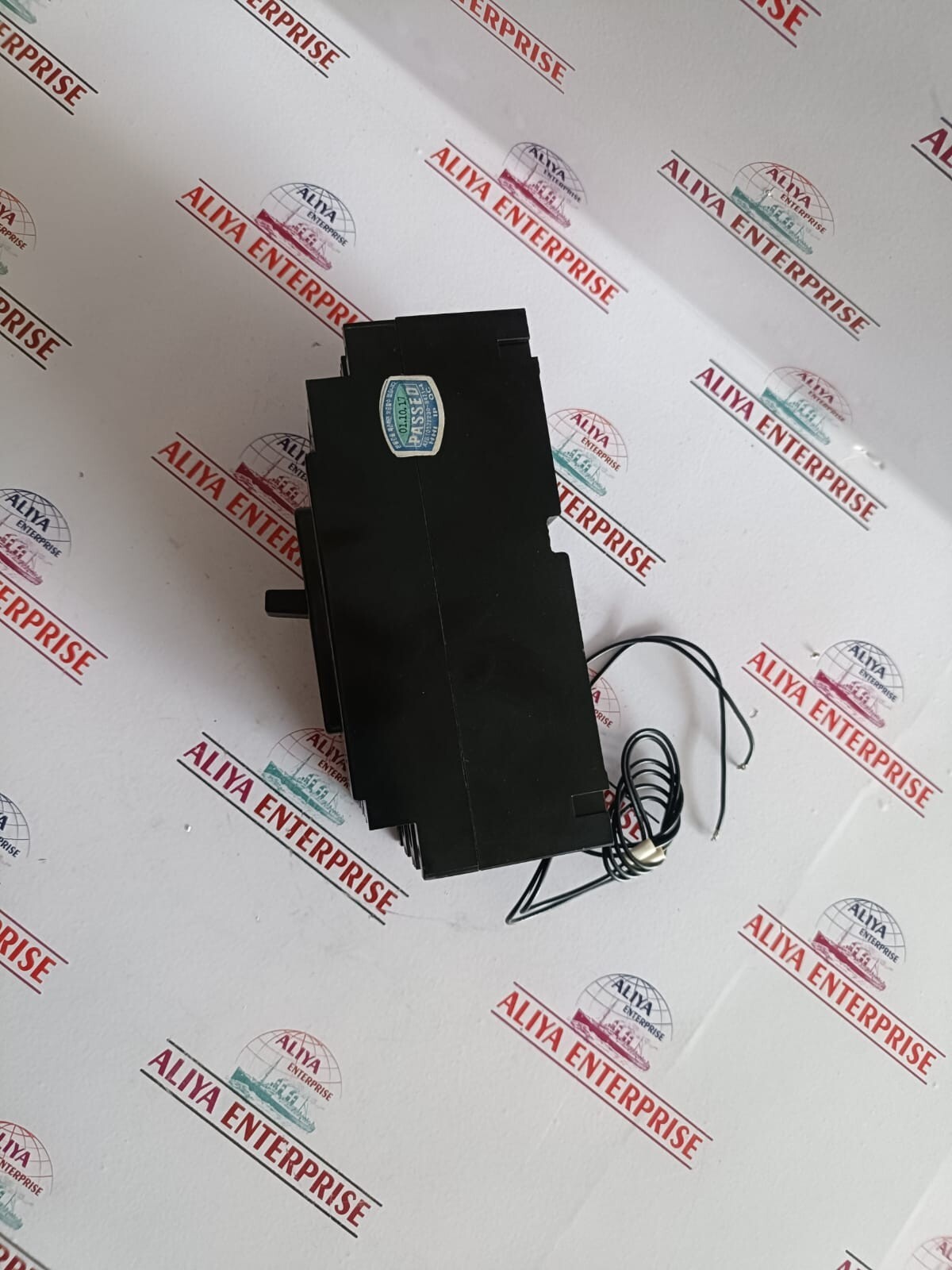 Hyundai HBS-63C (60A) 3-POLE CIRCUIT BREAKER Shunt Trip 200-480V Free Shipping