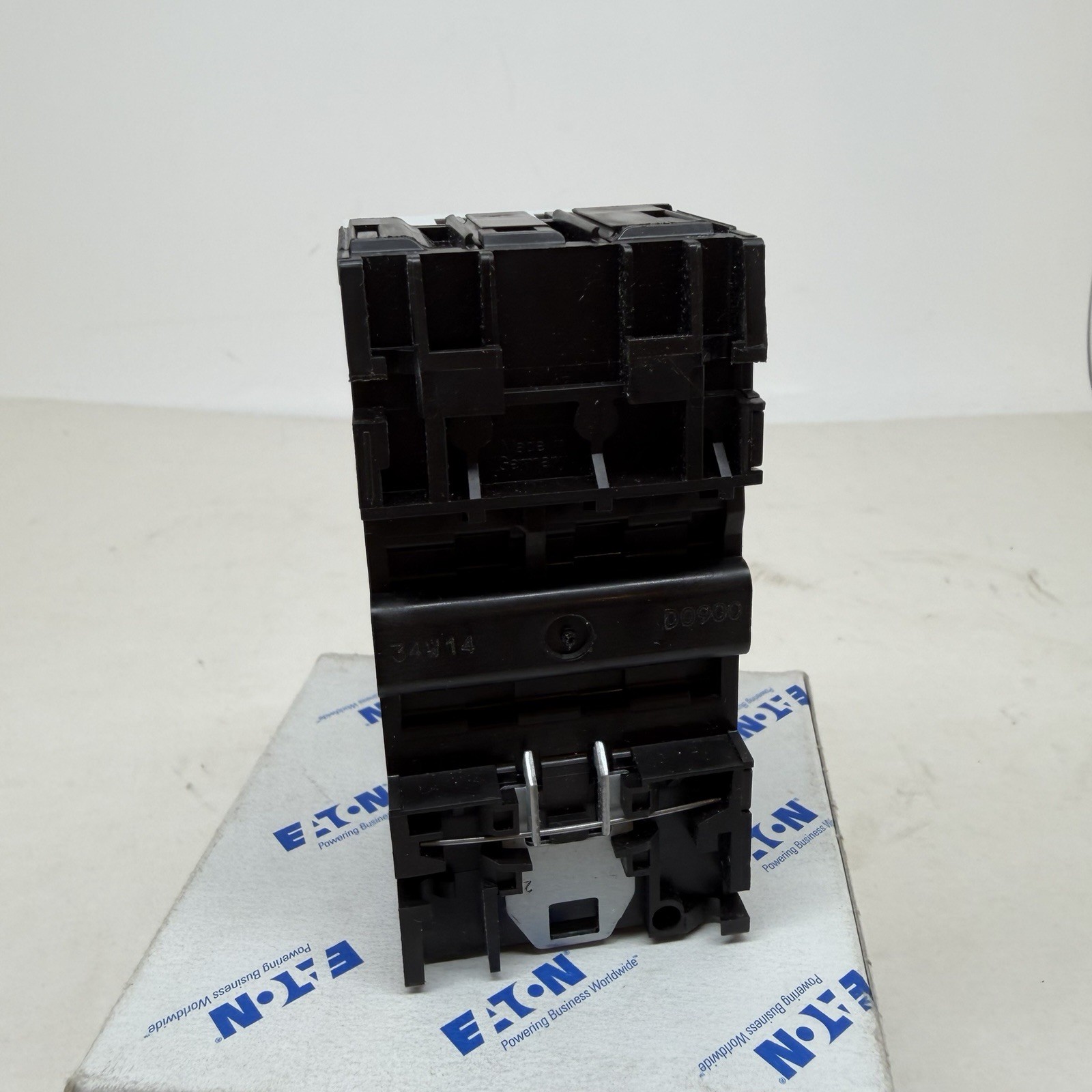 Eaton GENUINE PKZM01-2,5 Motor Protection Circuit Breaker XTPB2P5BC1