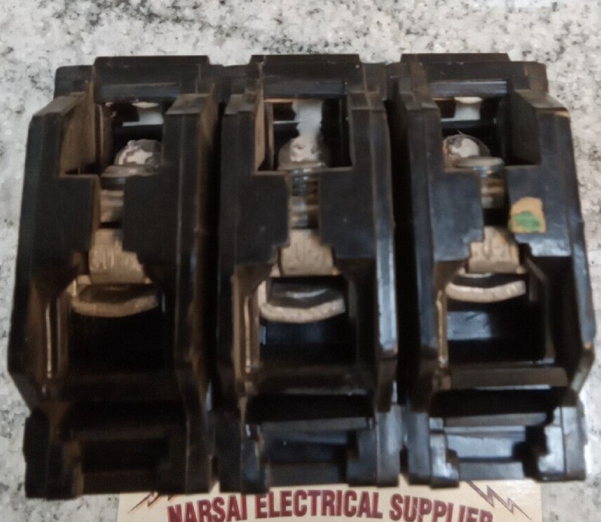 GE/BREAKER/ TQL32020 / 3P / 20A /240V/Plug-In/GROVE / TQL-AC/use(L173