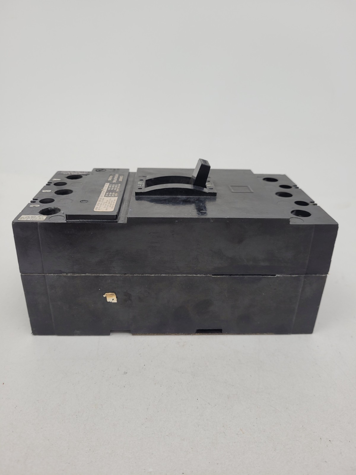 KAP36225 Square D 225 Amp Circuit Breaker – Next Day Option