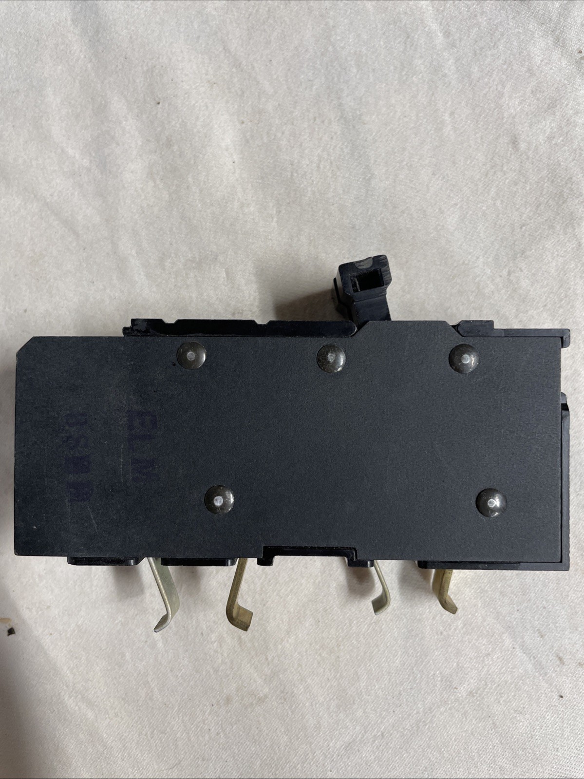 Cutler-Hammer XO120 20 Amp Circuit Breaker
