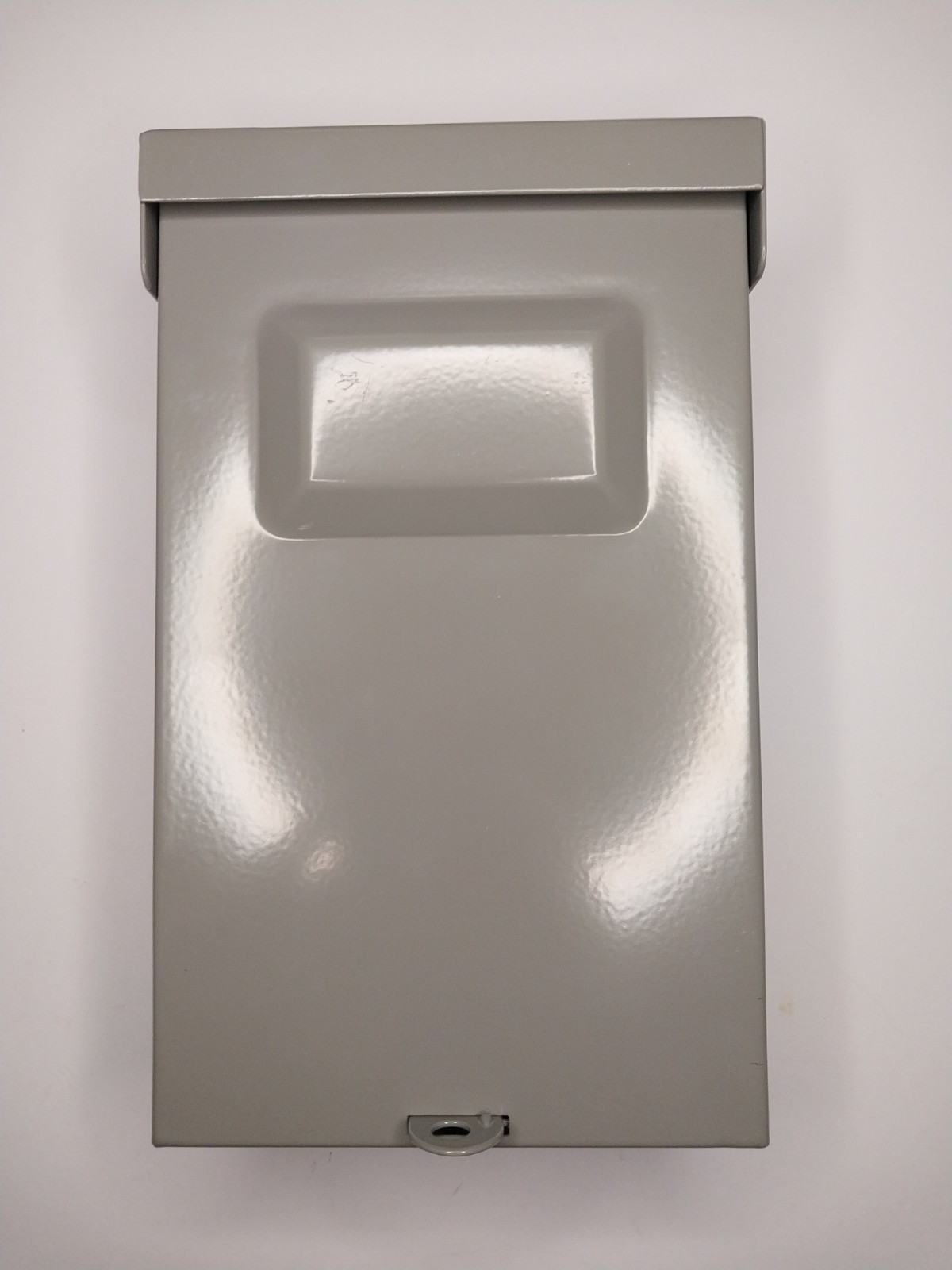 AC Disconnect Box Outdoor – 120V/240V Unbranded Padlock able