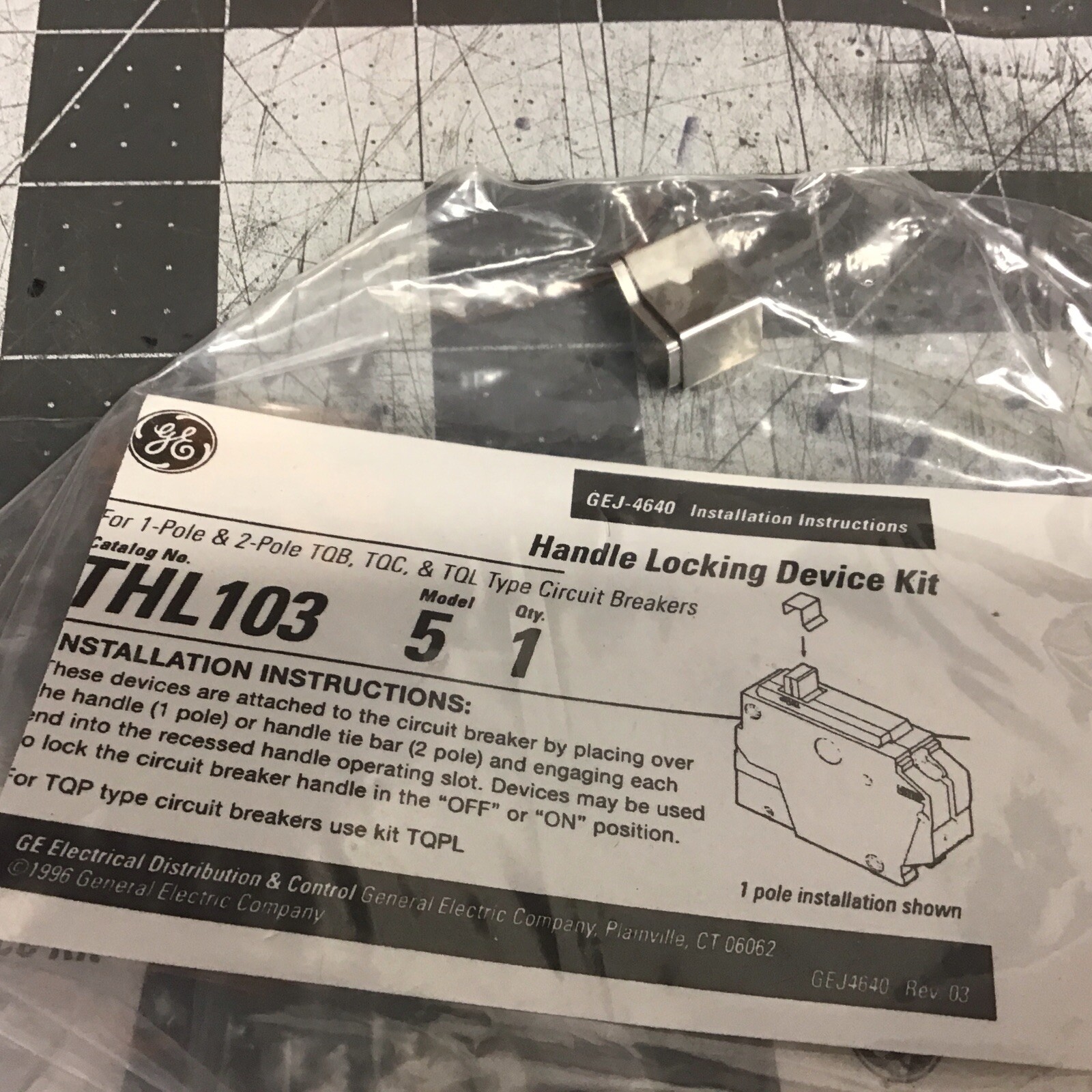 GE Breaker Handle (Lot Of 7)Locking Device THL103 Model 5(LB01S)