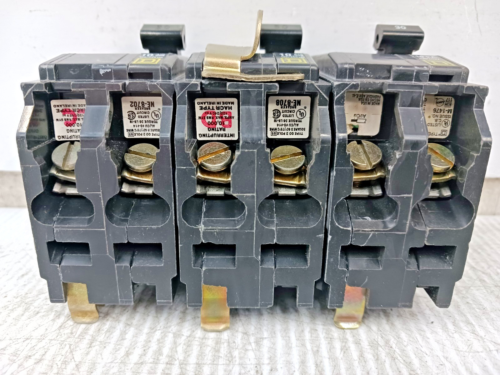 Lot Of 3) Square D 30 Amp Plug-In/On Circuit Breaker 2 Pole 120/240 VAC QO230