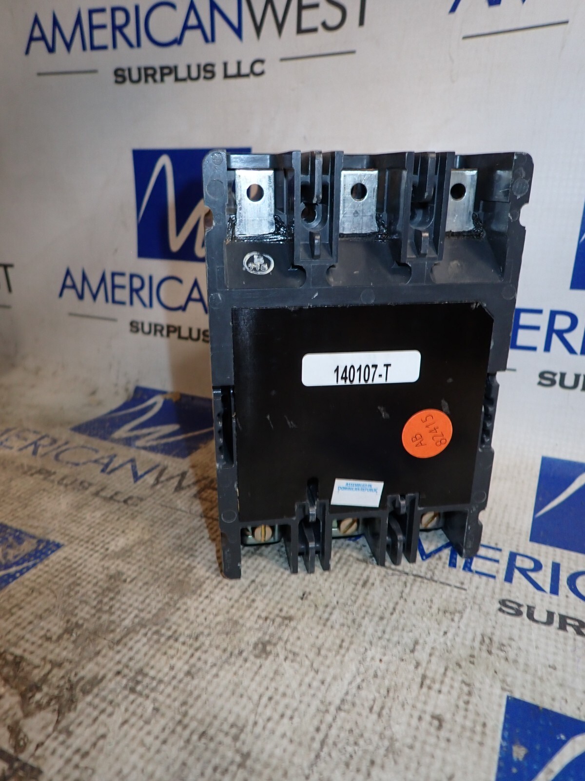 NEW in box EATON EHD3060 3 pole 60 amp 14kA 480 volt EHD Red Circuit Breaker