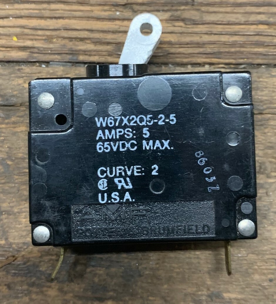 AMF POTTER& BRUMFIELD W67X2Q5-2-5 CIRCUIT BREAKER 5A 65VDC MAX