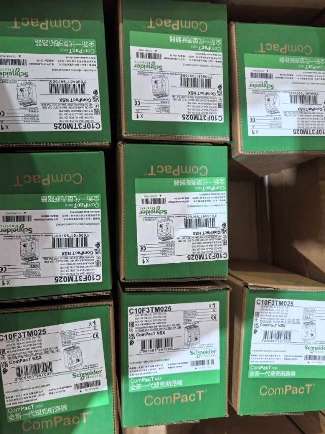 C10F3TM025 Brand New Schneider MCCB ComPacT NSX100F 36kA TMD 25A 3P3D F 690V
