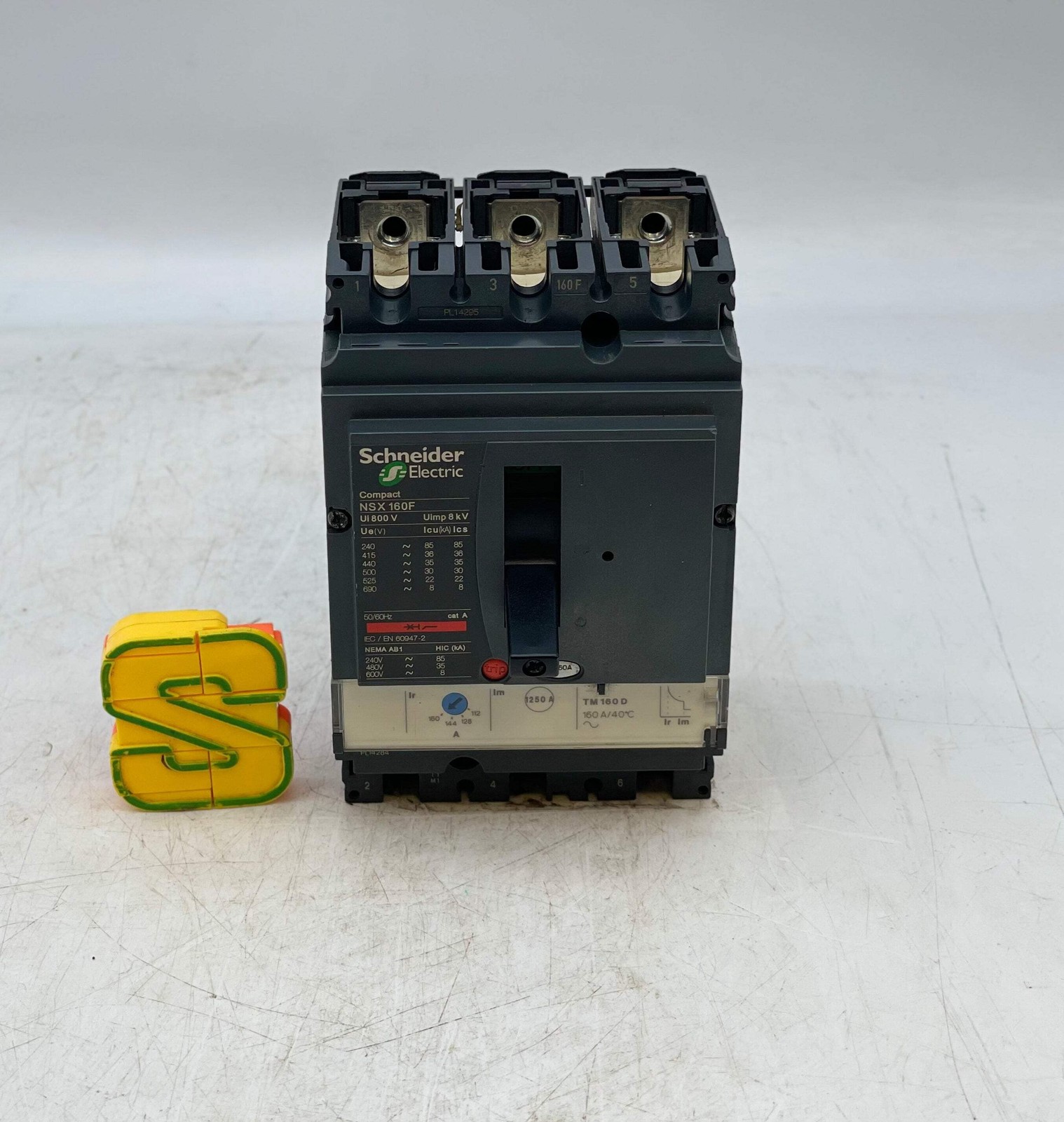 Schneider Electric LV430630 NSX160F Compact Circuit Breaker, 160A 3P (Used)