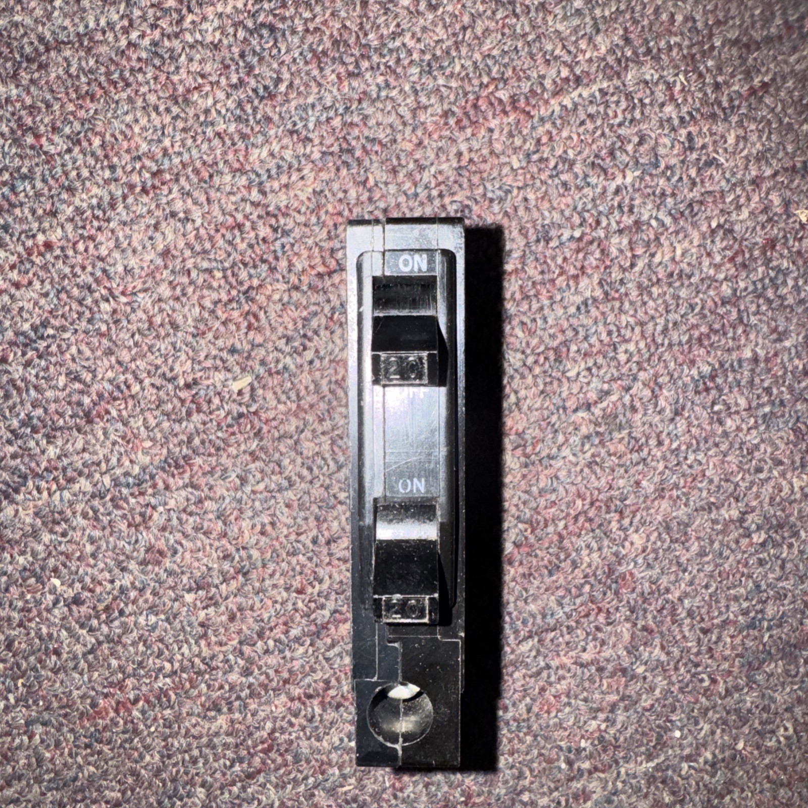 Square D QOT2020 QO2020 Tandem 1 Pole 20 Amp Breaker No Hook Piggyback CHIPPED