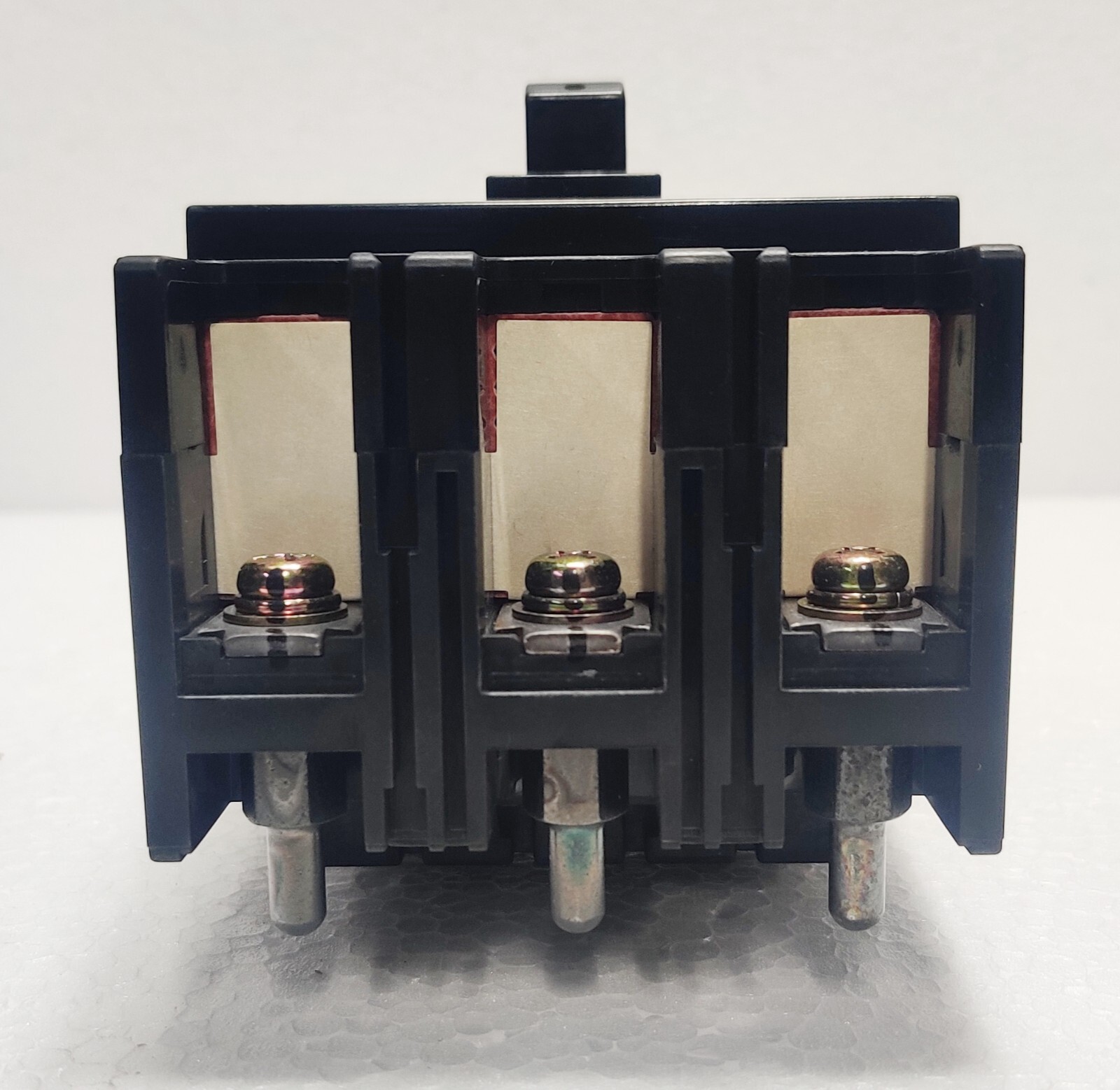 Terasaki Tembreak Circuit Breaker XS100NB AC690V 50-60Hz 15A