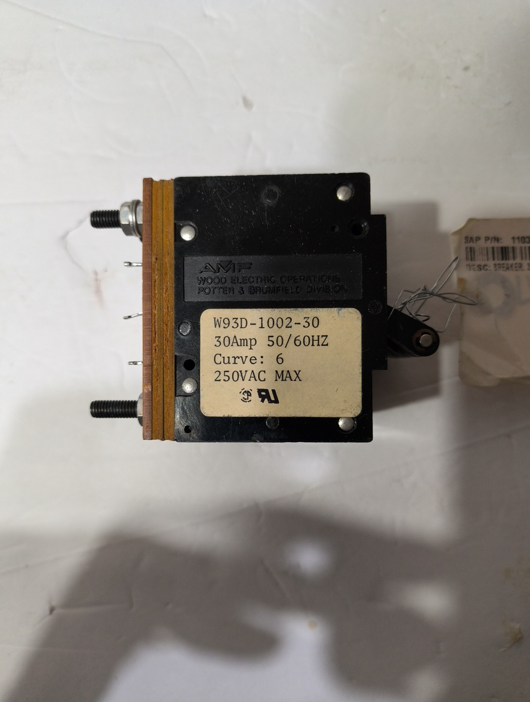 AMF WOOD ELECTRIC w93d-1002-30 breaker 30 amp 250 V