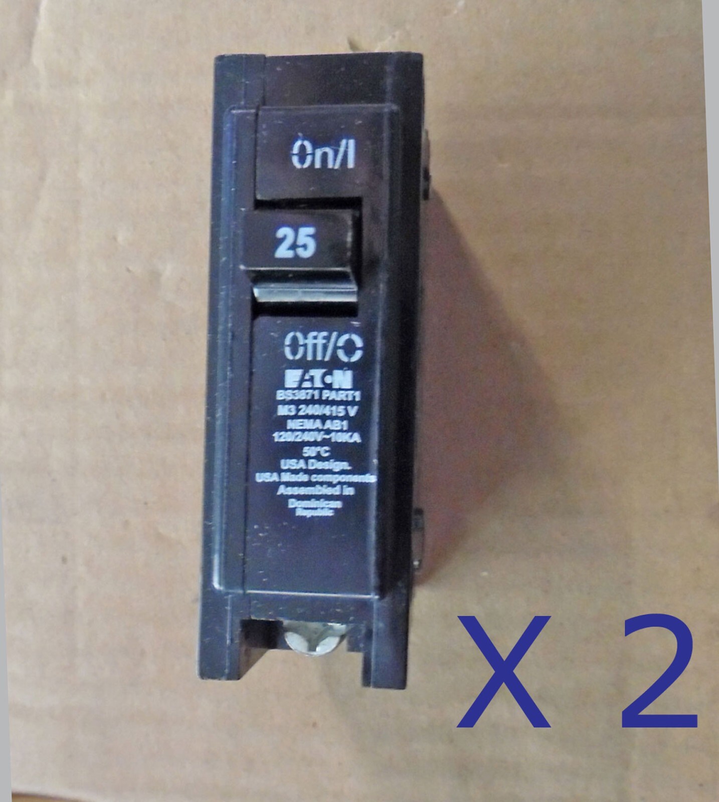 2 New Eaton HQP1025R3 25A 1 Pole 240/415V AC Type HQP Quicklag Circuit Breakers