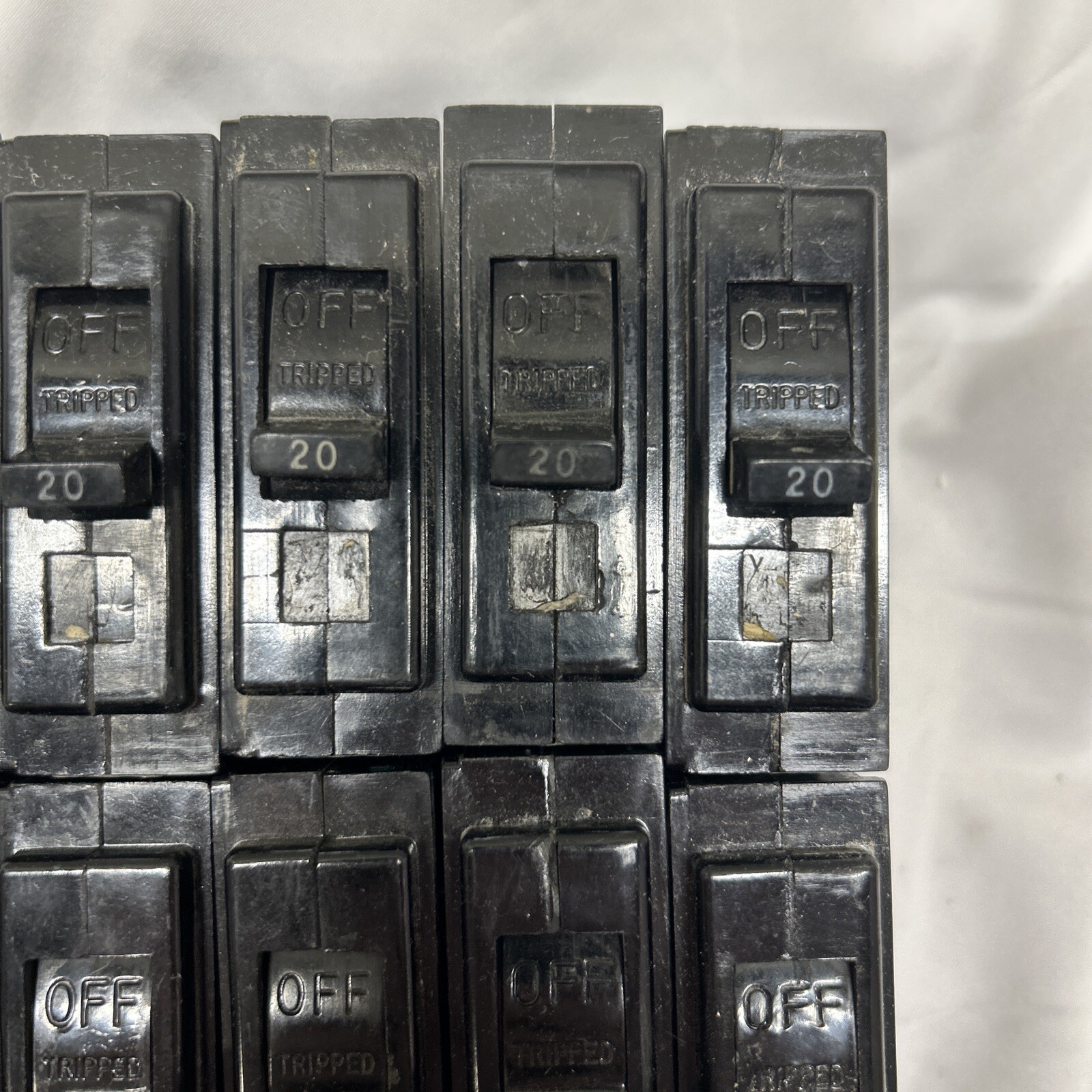 (10-Pack) GE TQL1120 20-Amp 1-Pole TQL-AC Circuit Breaker 20A 1P – Lot of (10)