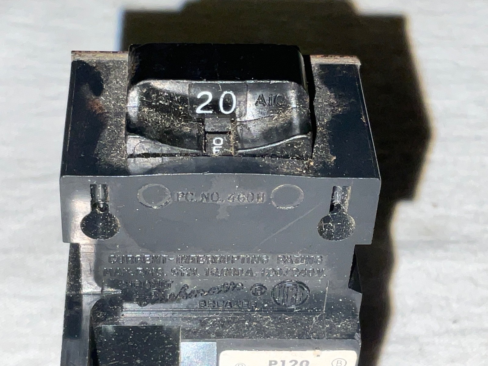 Bulldog Pushmatic Circuit Breaker P120 20 Amp 1 Pole 120/240V Electric