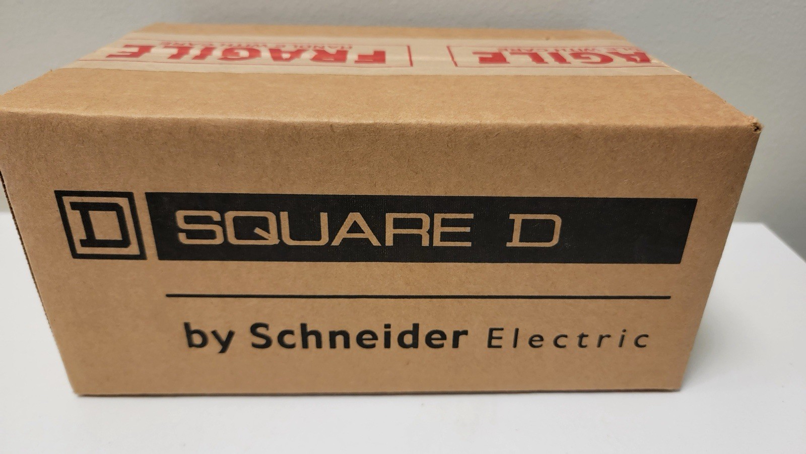 Square D EGB34100 3-Pole Circuit Breaker *NIB*