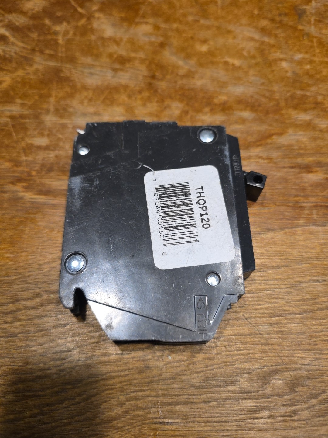 GE Thin Series Circuit Breaker 1-Pole 20-Amp THQP120