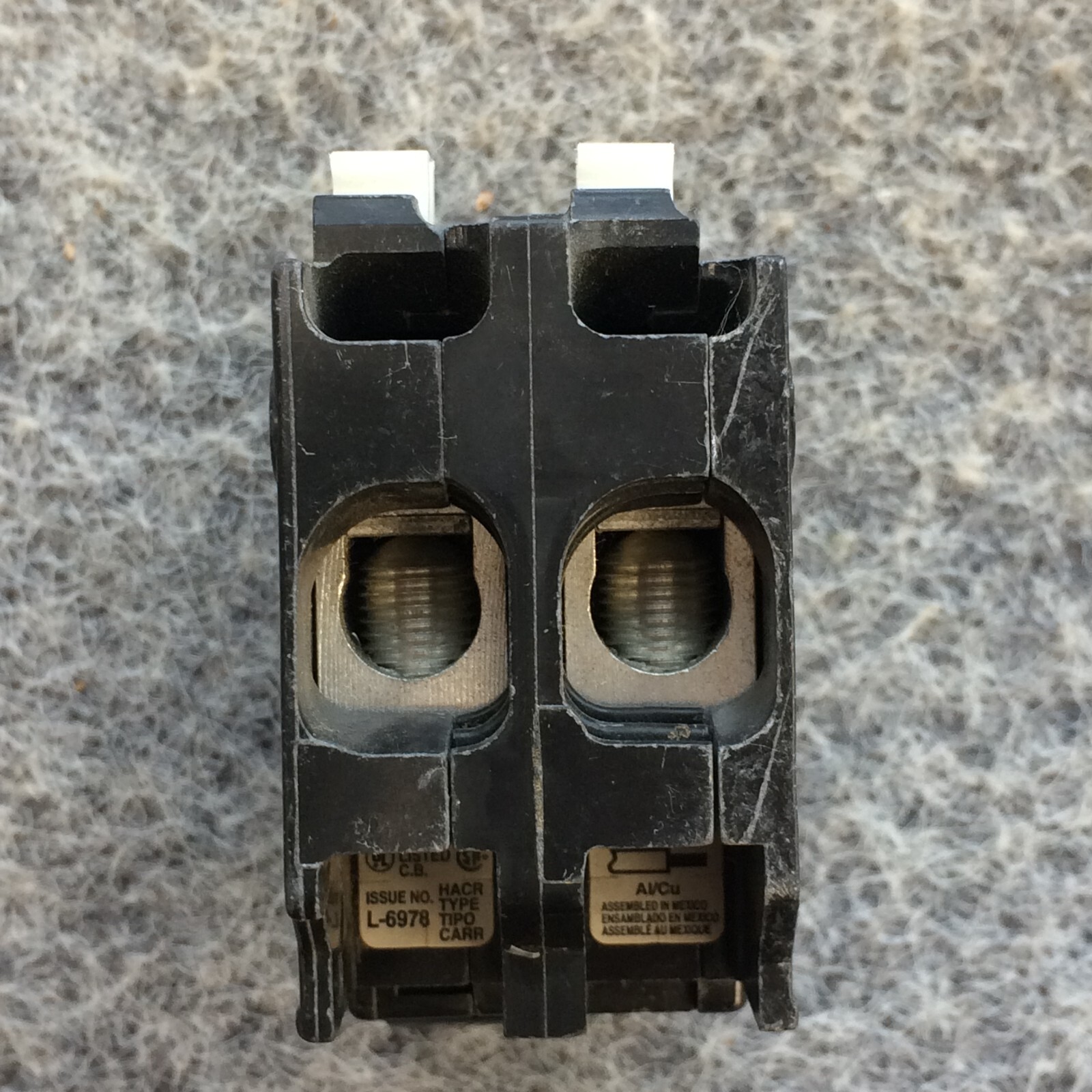 Square D QOB2125 Bolt-on Circuit Breaker – 125 A, 2 Pole, 120/240 VAC, 1.5 inch