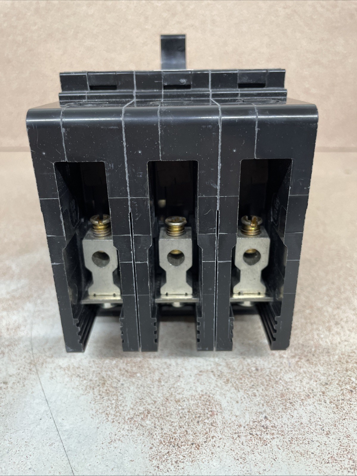 Square D EJB34020 3-Pole 480 Volt 20 Amp Bolt-On Circuit Breaker NT