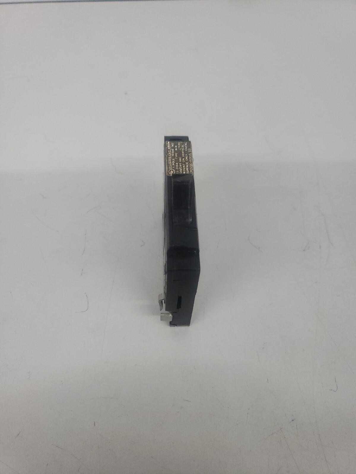 Crouse-Hinds 15 Amp 1 Pole MM115 MH/MM Circuit Breaker Right Clip Hook