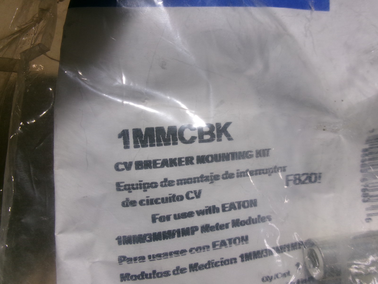 NEW EATON 1MMCBK CV Breaker Mounting Kit