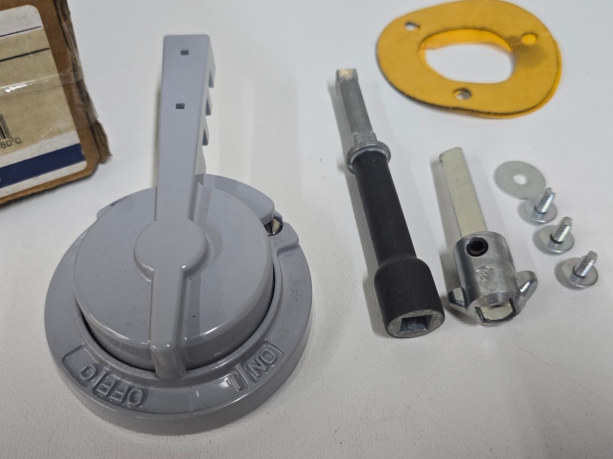 Telemecanique D11SF4 Rotary Handle Kit Door Mount Variable Depth 200A
