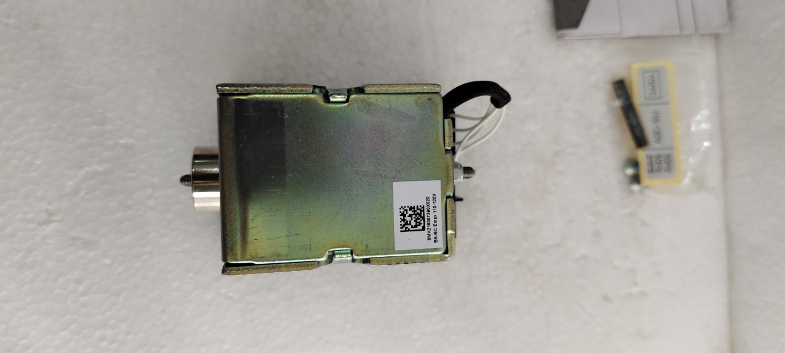 ABB Air Circuit Breaker YO/YC SACE S.P.A 1SDA038300R1 COIL FREE FAST SHIPPING