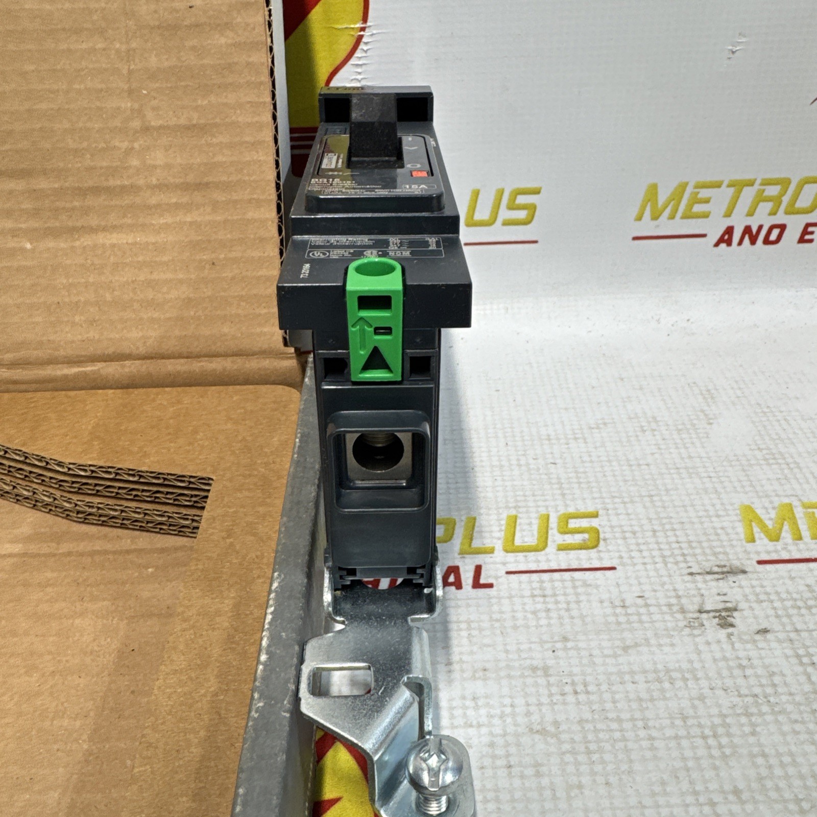 Square D BGA140153 PowerPact I-Line Molded B Circuit Breaker 277V 15A 1-P BG15