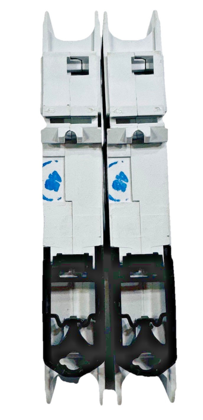 Lot of 2 ea GE EP101ULHD6 / 690319 E256870 6 Amp Mini Circuit Breaker 1 Pole 120