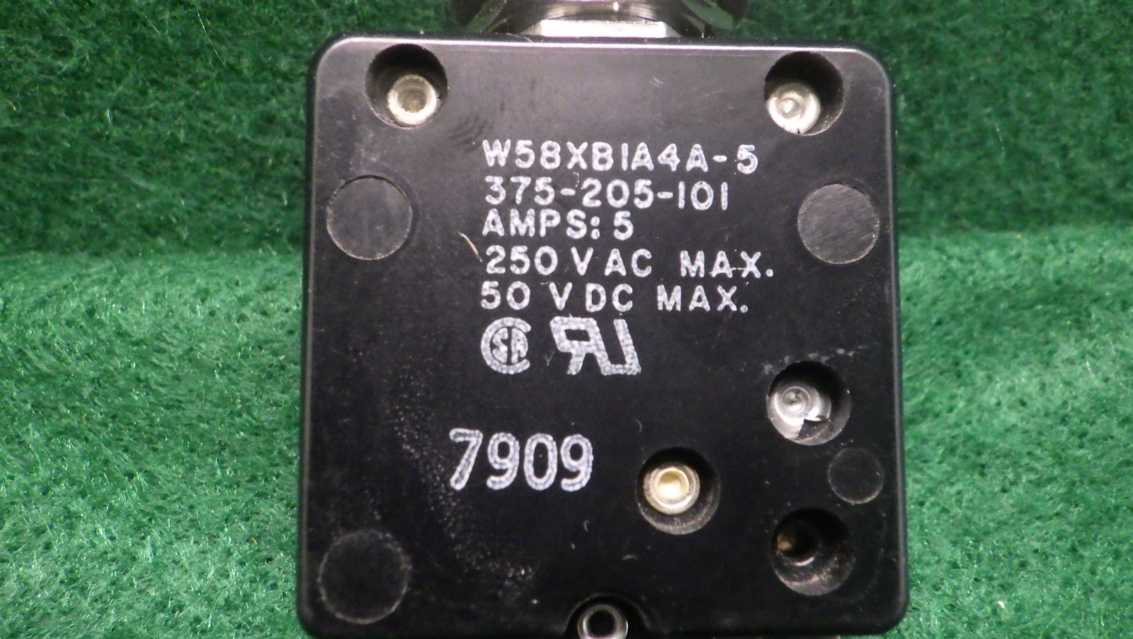 Vintage AMF/Potter Brumfield 5A Circuit Breaker 375-205-101 250VAC/50VDC