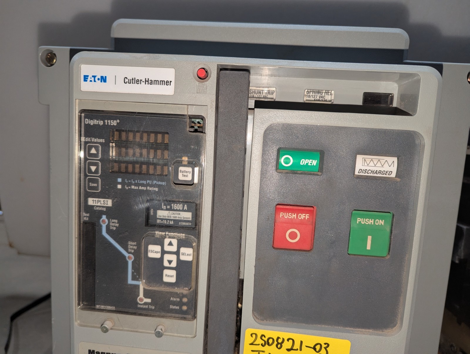 EATON CUTLER-HAMMER MAGNUM DS MDS6163WEA 1600AMP LOW VOLTAGE AC CIRCUIT BREAKER